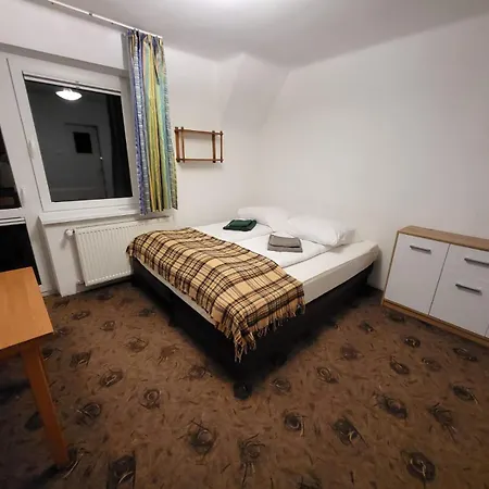 Homestay Pod Babkami